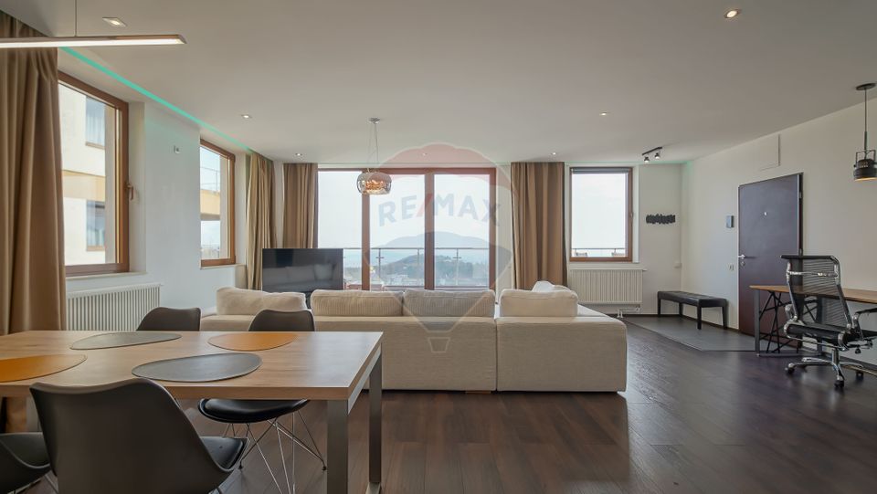 Apartament situat pe Drumul Poienii, panorama de vis