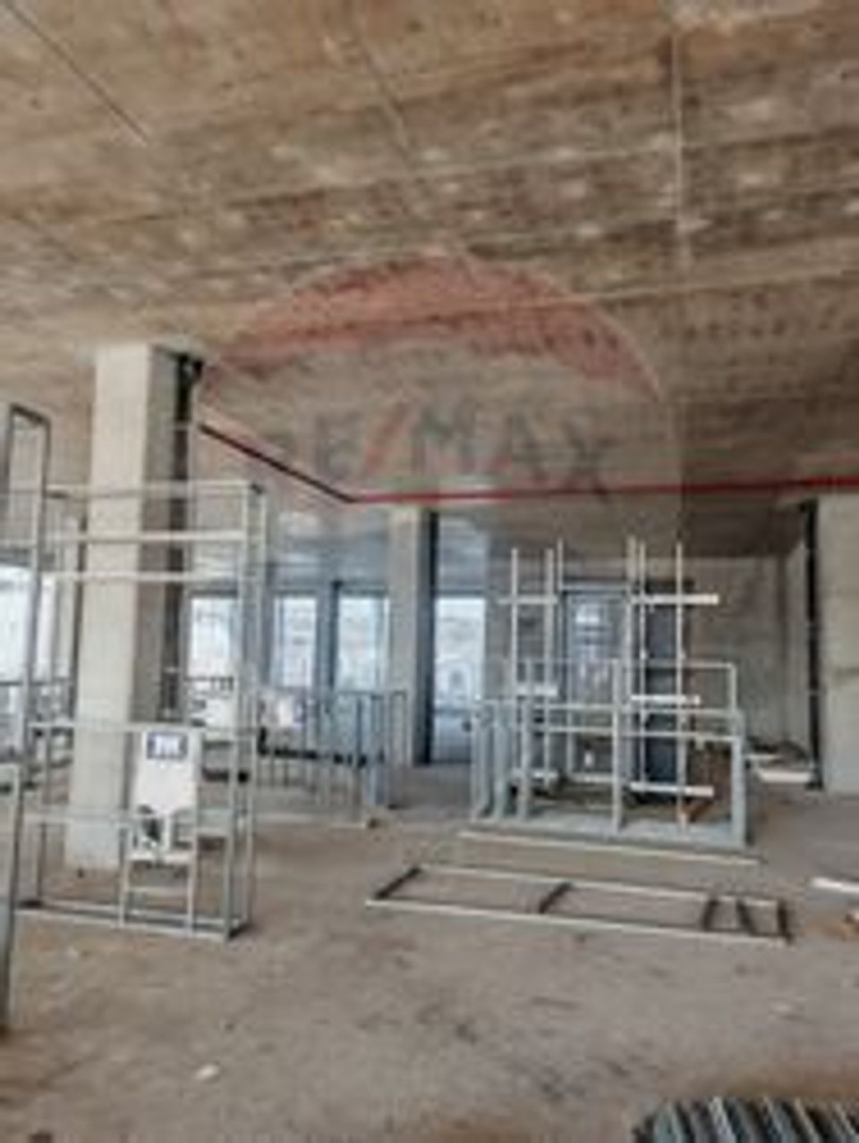 650sq.m Commercial Space for rent, Gara area