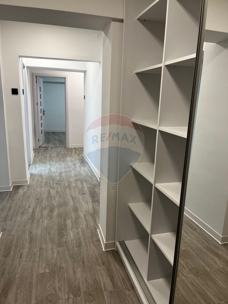 4 camere renovat | vedere fântâni Unirii | Bibescu Vodă | 106 mp