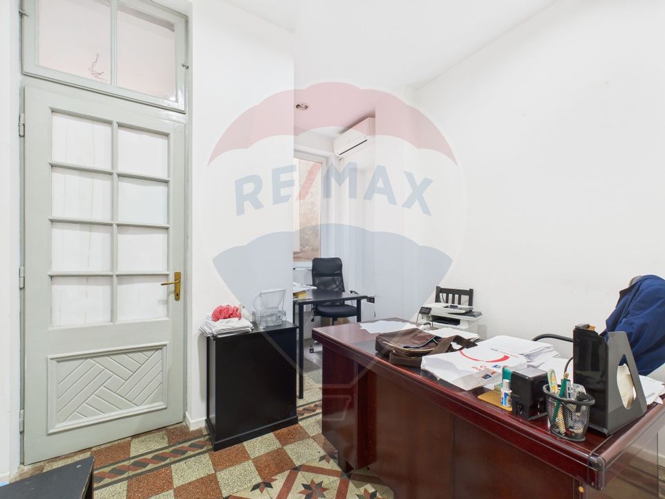 Vila interbelică cu personalitate