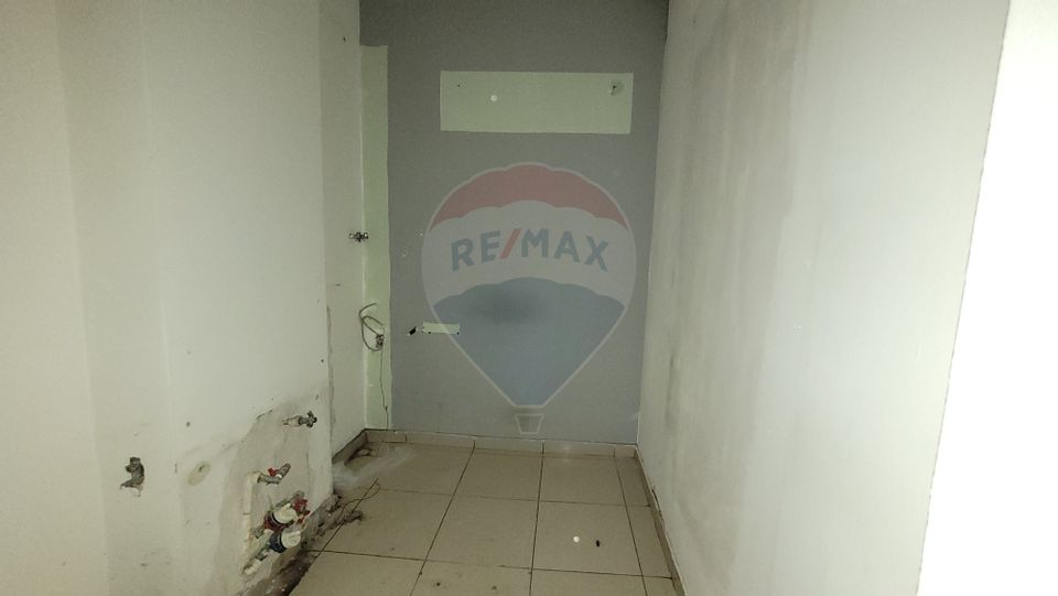 Apartment 4 rooms ground floor / Drumul Taberei 29