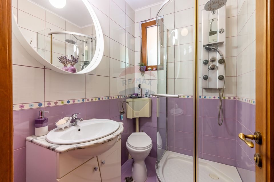 Casă / Vilă de vanzare in Corbeanca, str. Laguna albastra, langa lac