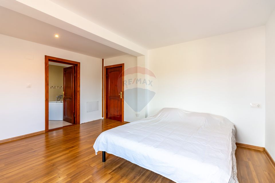 Casă finalizată, 278 mp teren 2305 mp Pleașa, Bucov, Ploiesti