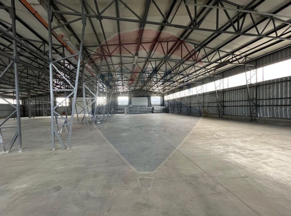 930sq.m Industrial Space for rent, Aeroport area