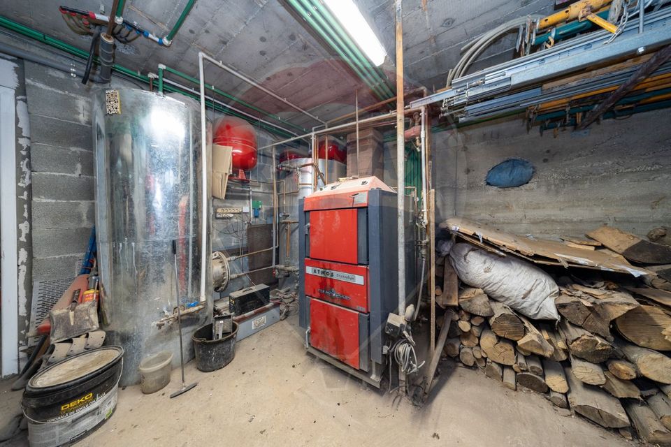 Casă noua - parcări subterane, teren 500 mp, Codlea