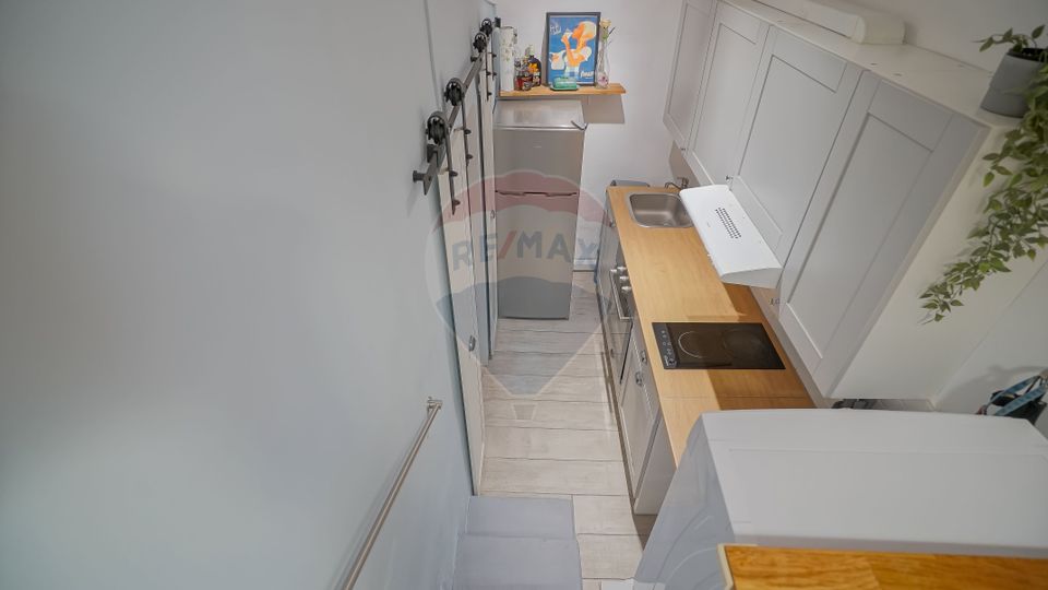 REZERVAT! Apartament renovat, modern, în inima Centrului Istoric