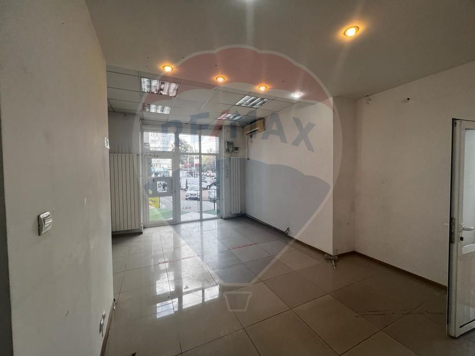 60sq.m Commercial Space for rent, Central area