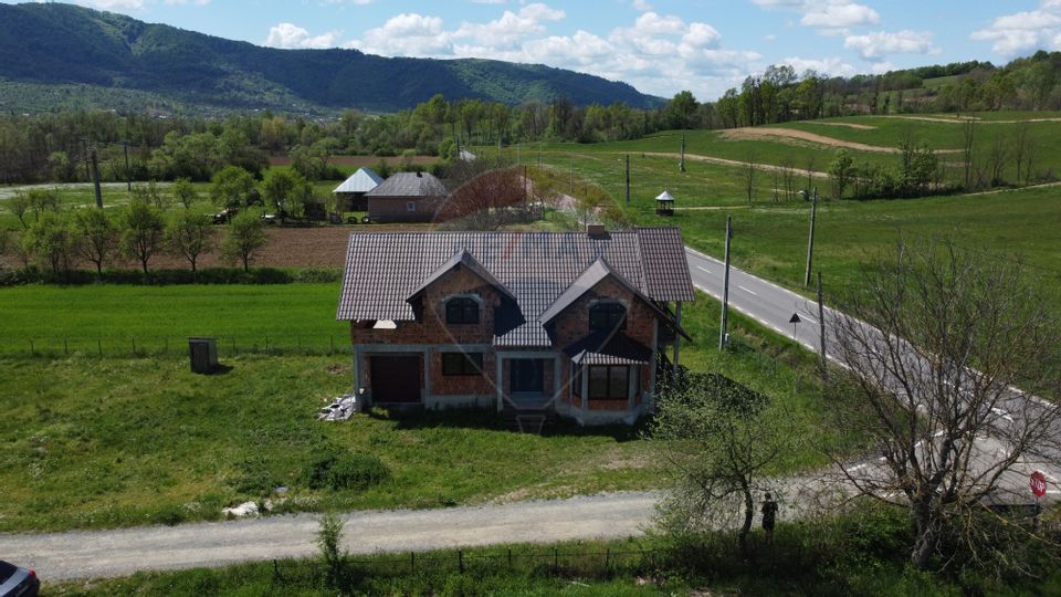 Casa individuala P+M de vânzare in Vad, Maramureș