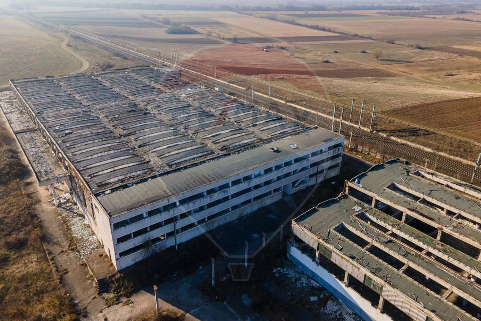 Teren industrial Orastie 13,5 ha cu hale fosta platforma industriala