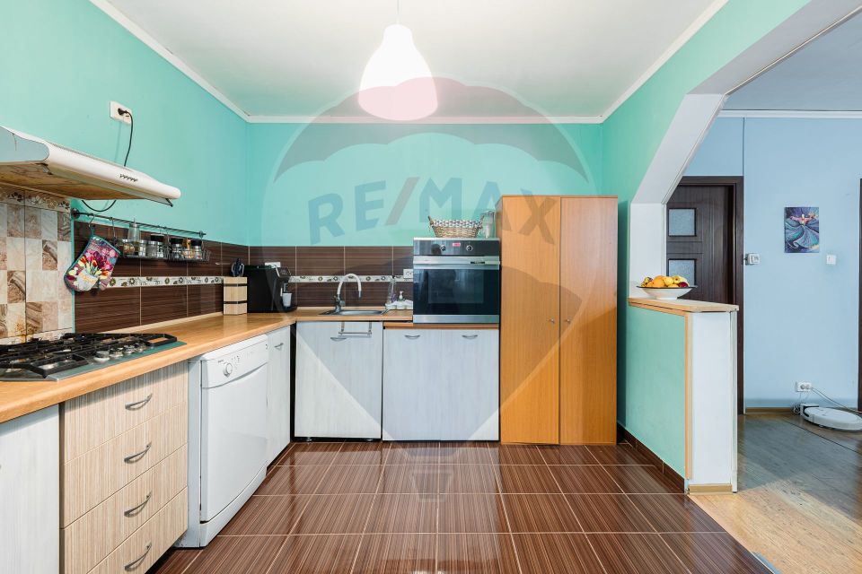Casă  |  3 camere  |  Glina