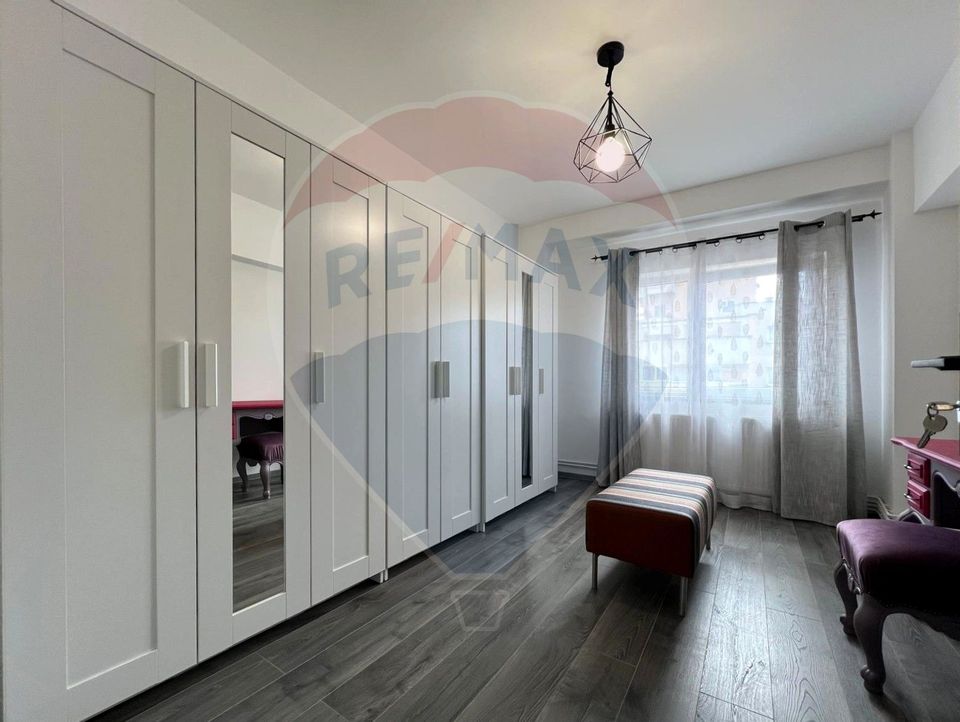 Apartament spațios de închiriat, strada Năsăud, bloc cu lift