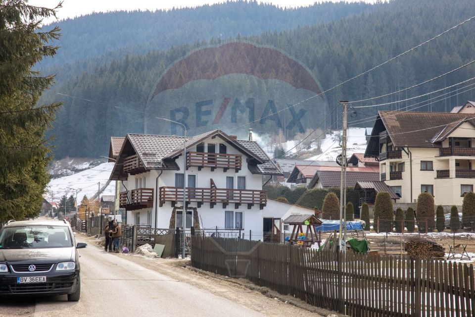Land 1,091sqm Moieciu de Sus / Strada Valea Bangaleasa