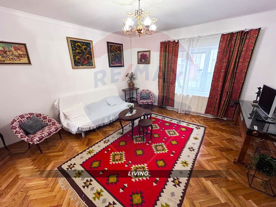 3 room Apartment for rent, Orasul Vechi area