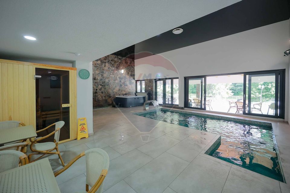 26 room Hotel / Pension for sale