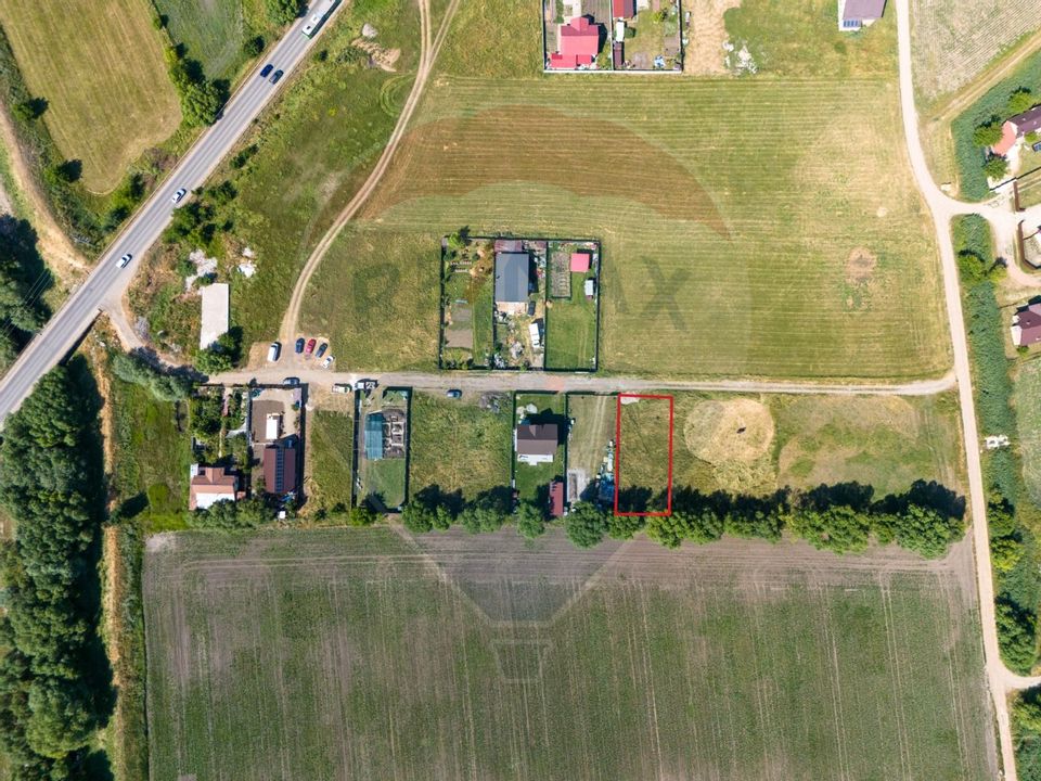 Land 597sqm Bod / Strada Garii