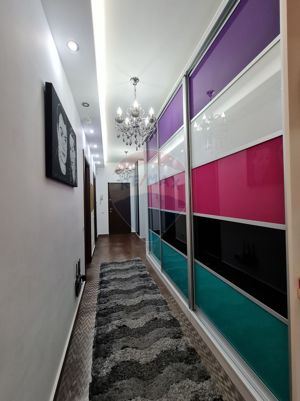 Apartament cu 3 camere de închiriat ultrafinisaje