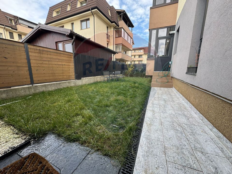 Oportunitate!Apartament modern cu terasă de 100 mp cu spațiu comercial