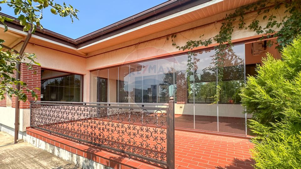 Vila cu doua unitati locative de inchiriat în zona de Nord / Sisesti