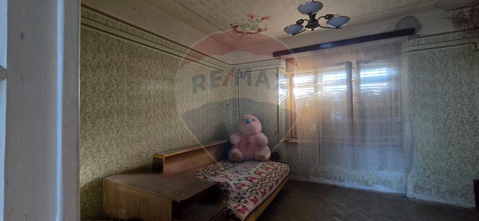 4 room House / Villa for sale