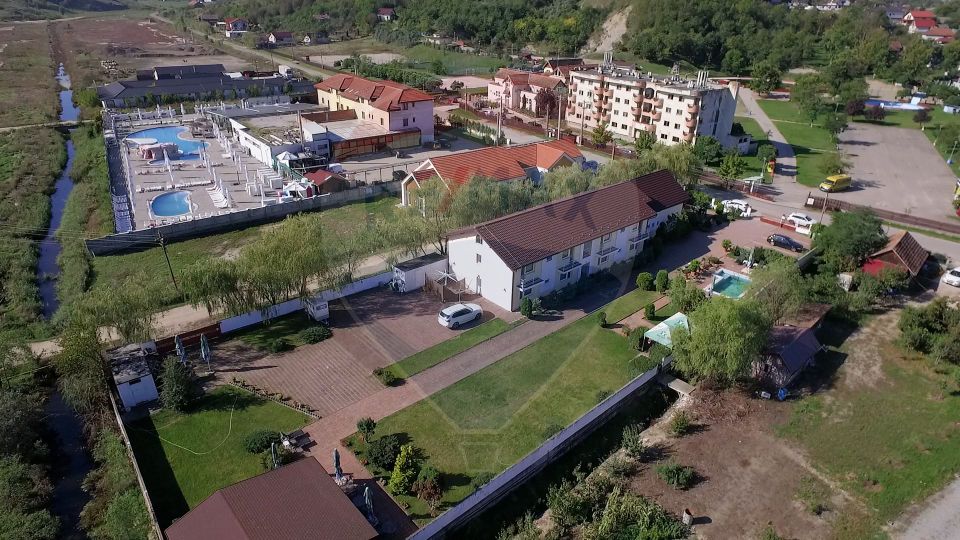 Pensiune cu 16 camere de vânzare, potential investitie,COMISION 0