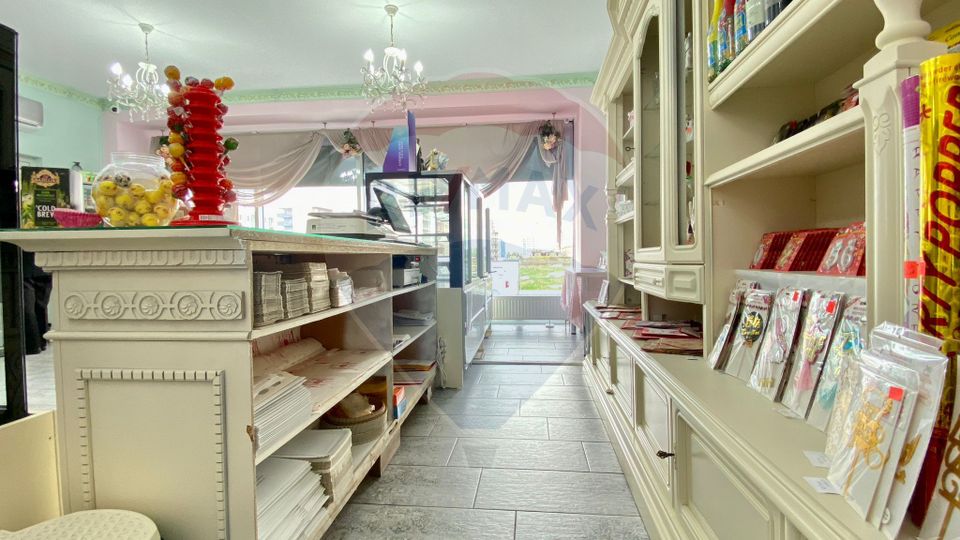 70sq.m Commercial Space for rent, Tractorul area