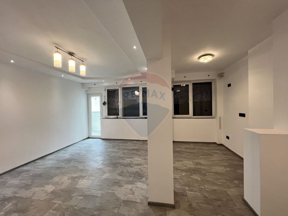 Apartament cu 3 camere de închiriat în zona P-ta Muncii