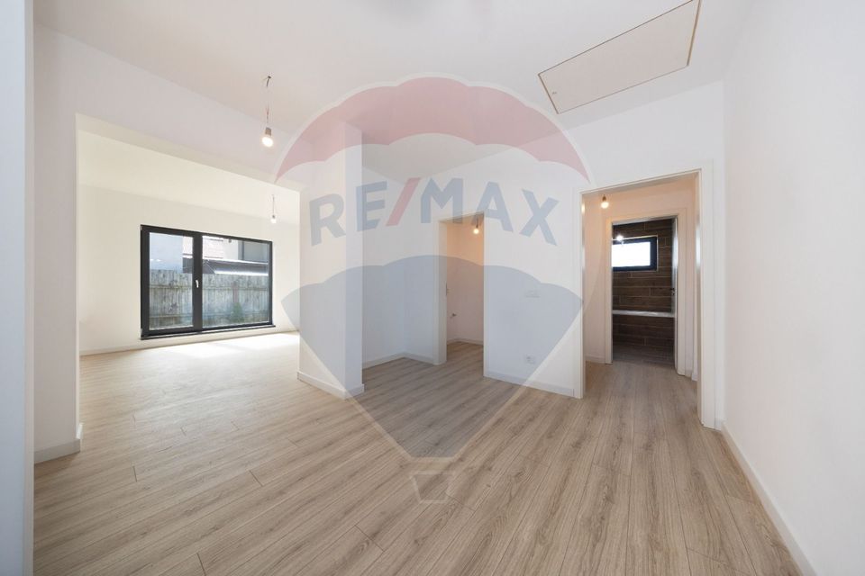 4 room House / Villa for sale