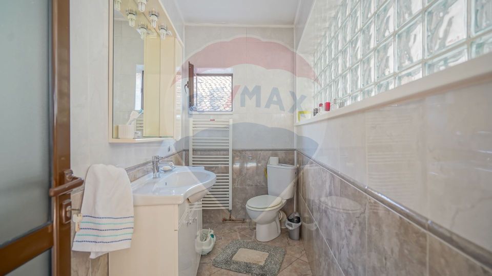 CASA CU SPATIU COMERCIAL SI PARCARE | PIATA UNIRII 12BIS BRASOV SCHEI