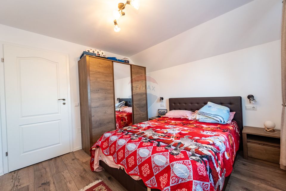 Comision 0%! | Proprietate cu terasa, semineu | 400 mp teren, Izvor!