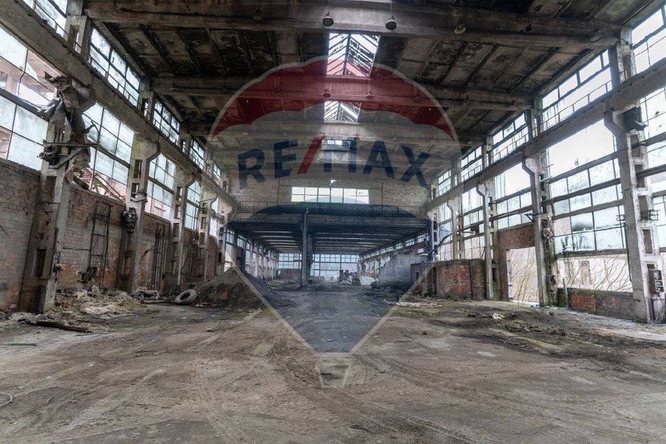 7,000sq.m Industrial Space for sale, Periferie area