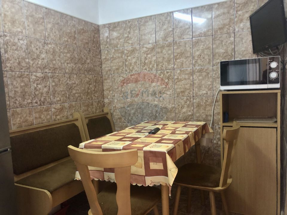 3 room Apartment for rent, P-ta Universitatii area