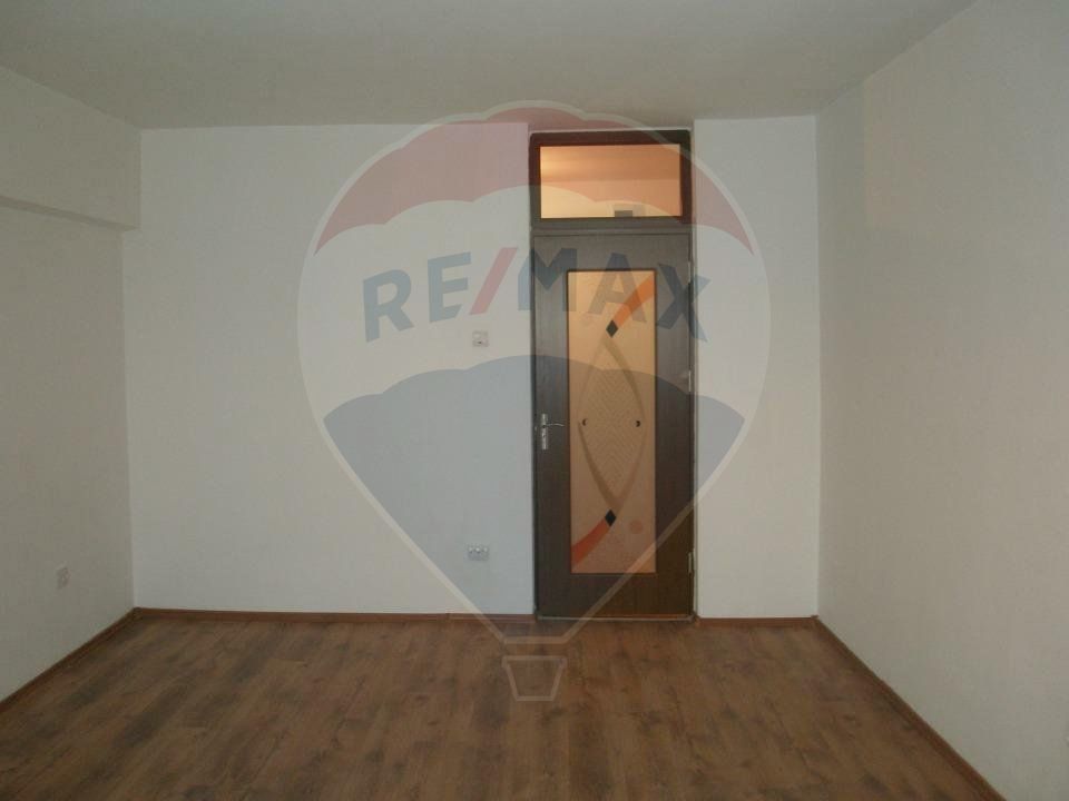 2 room Apartment for rent, Stirbei Voda area