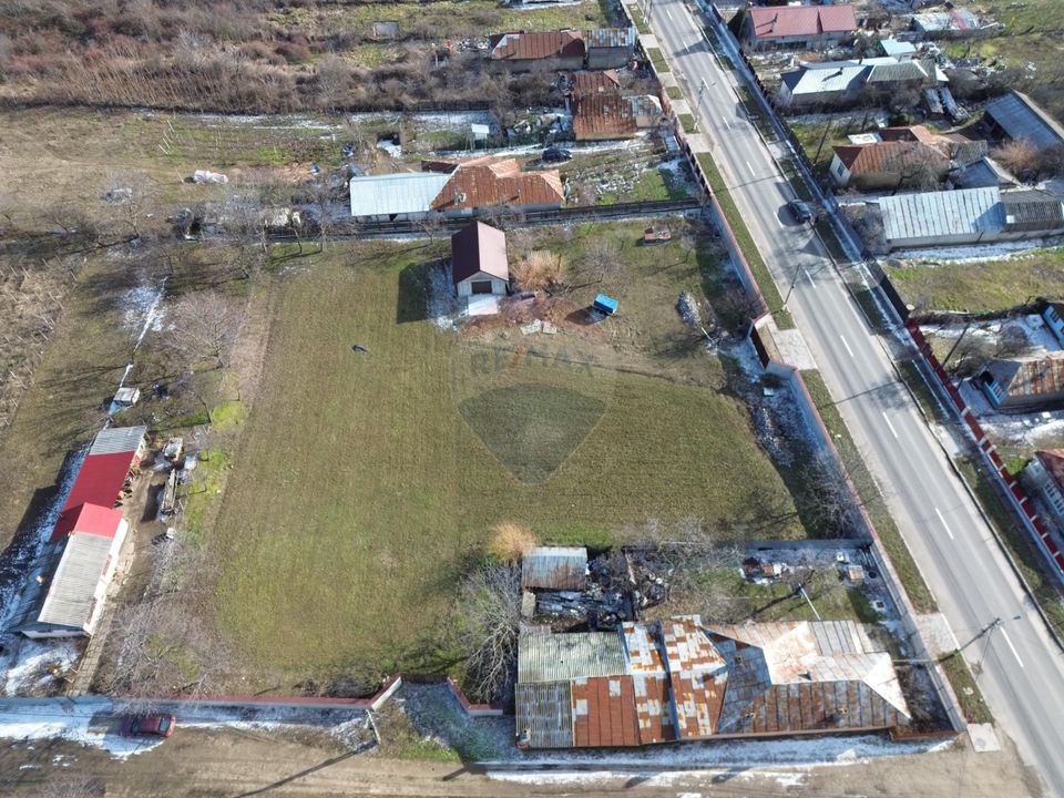 Land 3,700sqm Satu Nou (Panciu) / Strada Grivita