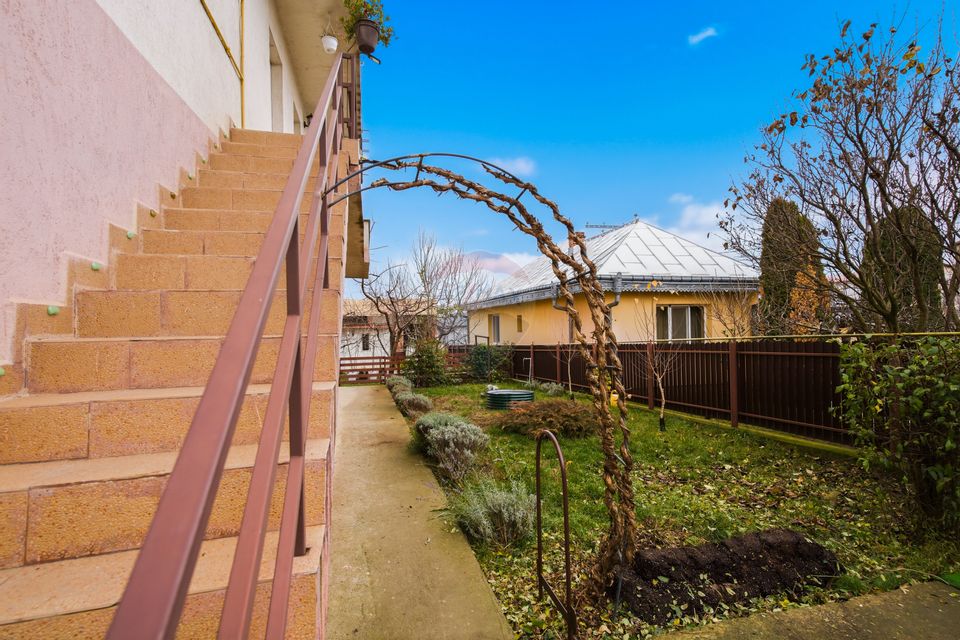 Apartament spațios cu 5 camere de vânzare I Comision 0%