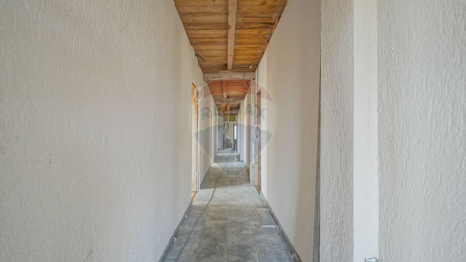 Comision 0%-Cladire versatila 14 camere-Multiple utilizari