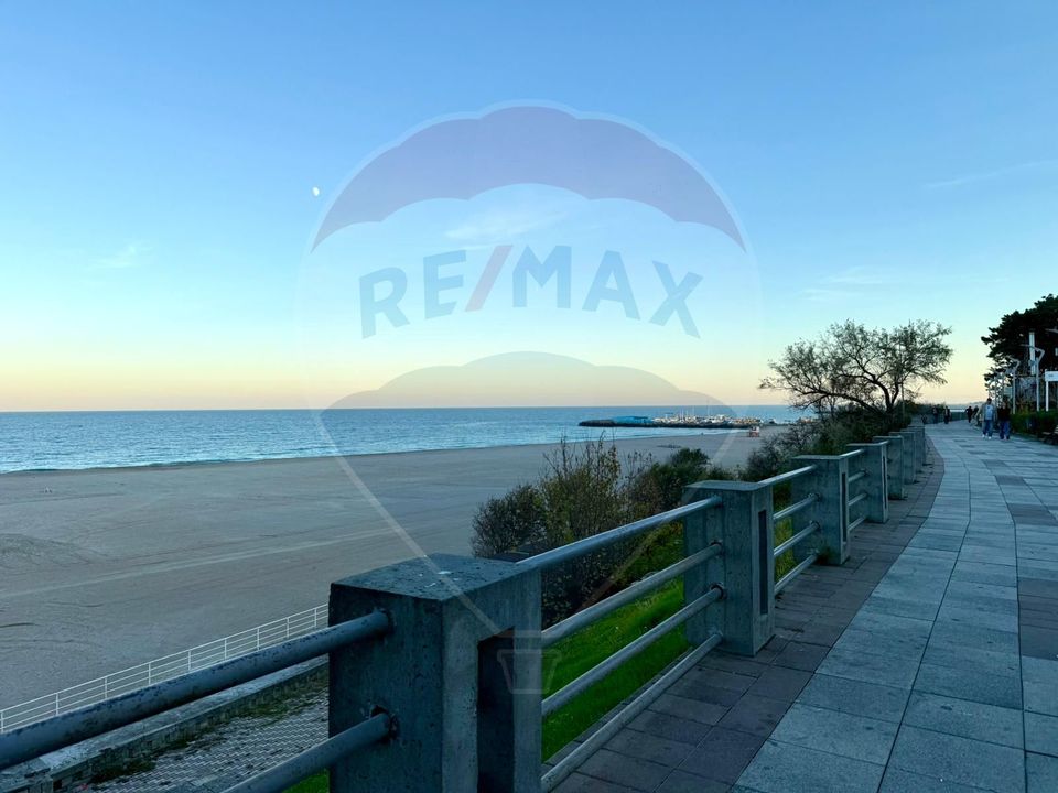 Vila P + 1 de vanzare in Eforie Nord teren proprietate 300 mp