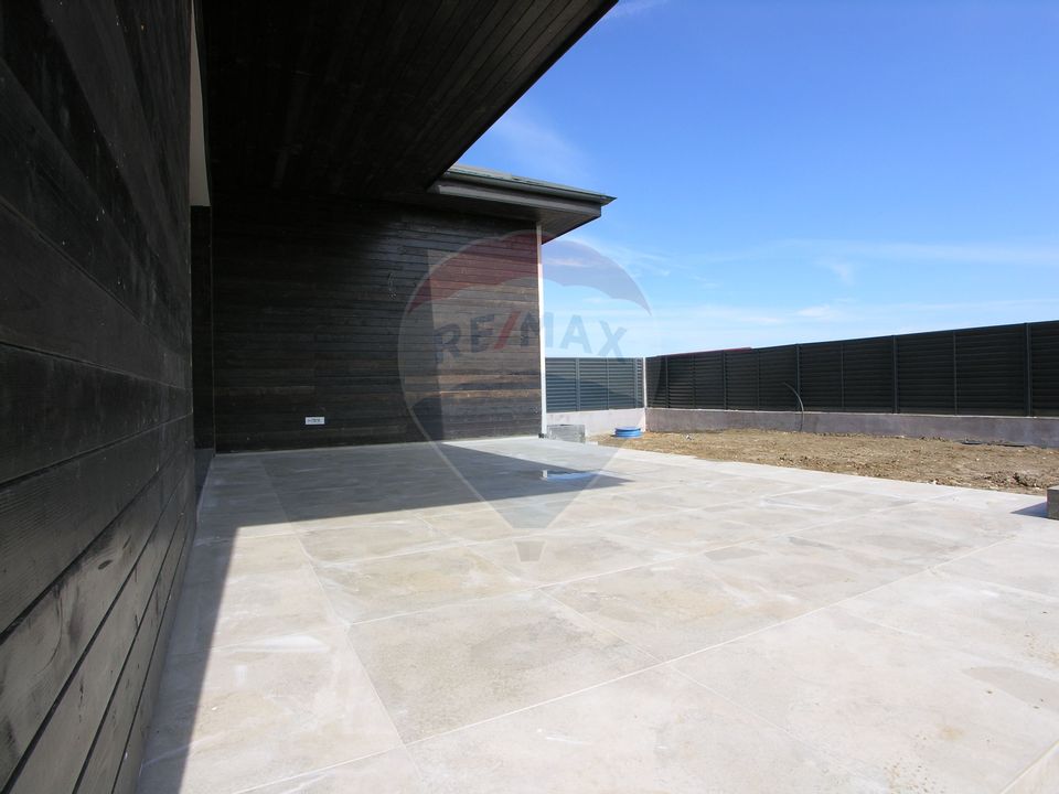 Detached house 4 rooms | Generous Court | Gunners