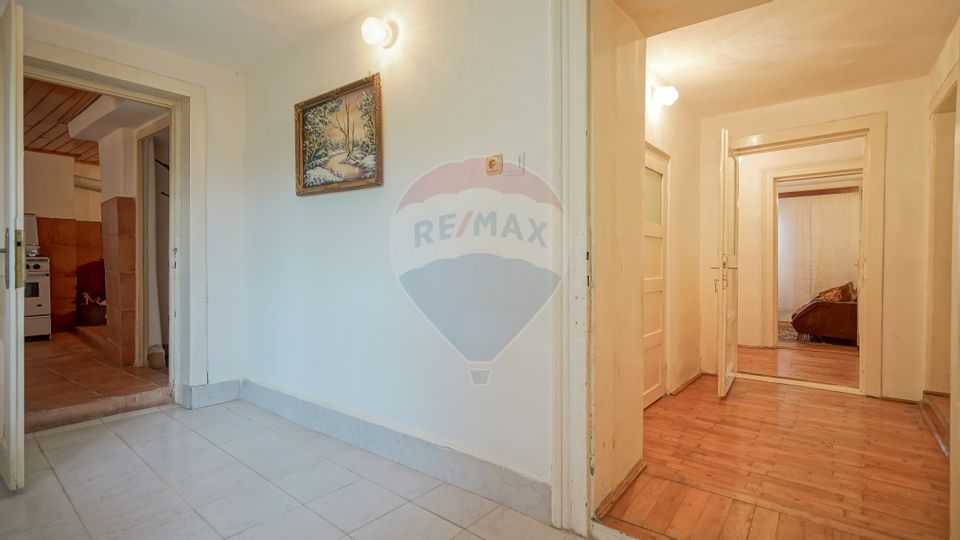 Casă cu 4 camere de vânzare in Racos, COMISION 0%!