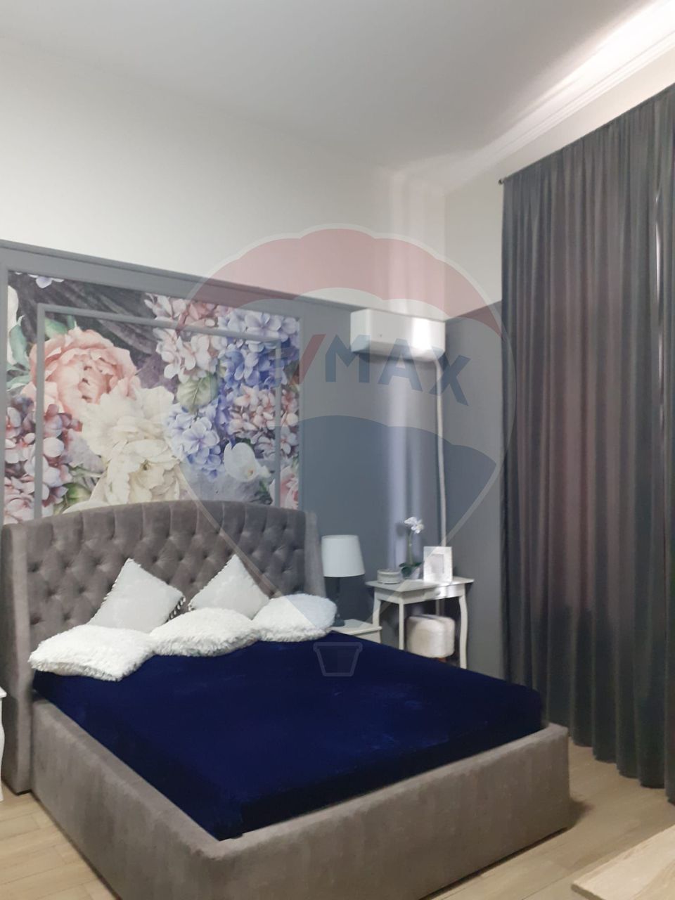 Casă D+P+E+M | 816 mp utili, 5 locuri parcare, Regina Maria