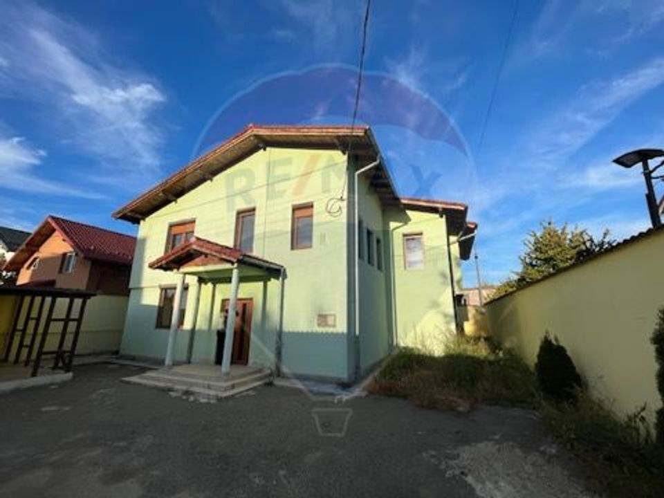 6 room House / Villa for sale, Nord-Est area