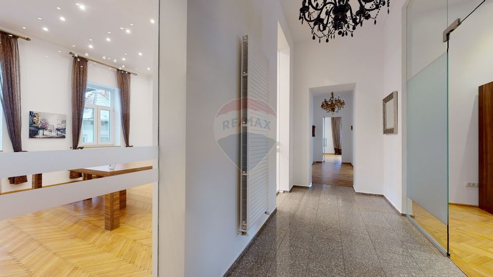 RENTED !! Rent representative offices, downtown, Brasov.