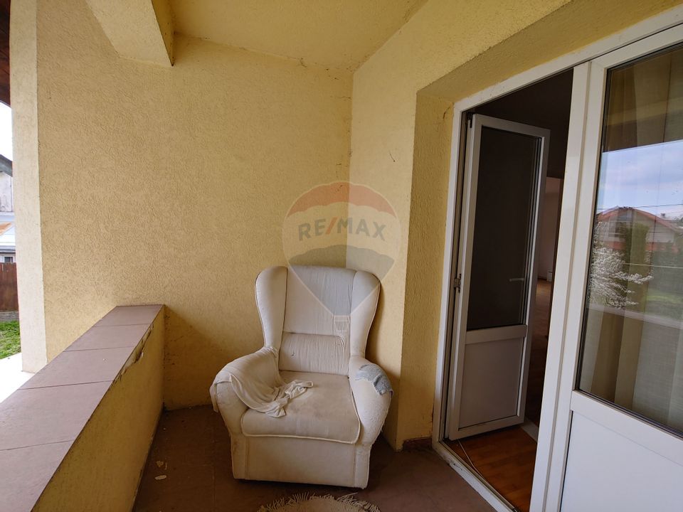 8 room House / Villa for sale