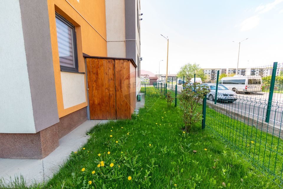 Apartament cu 3 camere, grădină proprie și parcare – Casa Nobel