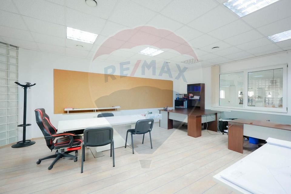 1,249.08sq.m Industrial Space for sale, Exterior Vest area