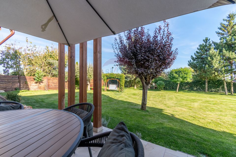 Proprietate exclusivista de vanzare: 2 case | 9 camere | 2000 mp teren