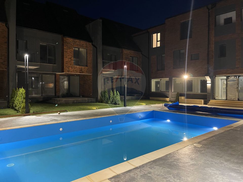 Apartament nr 4/15, curte proprie, pompă căldură, piscină încălzită