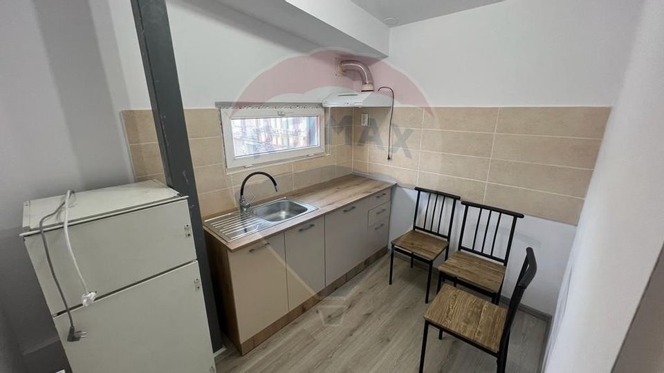 Spatiu comercial de 990mp de inchiriat