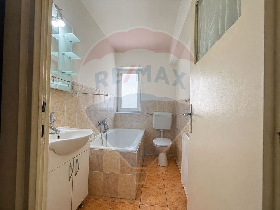 Apartament cu 2 camere de vânzare în zona Centrala