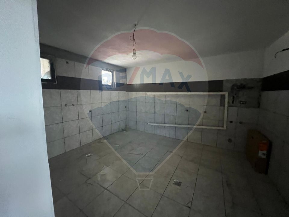 1,400sq.m Industrial Space for sale, Nord-Est area