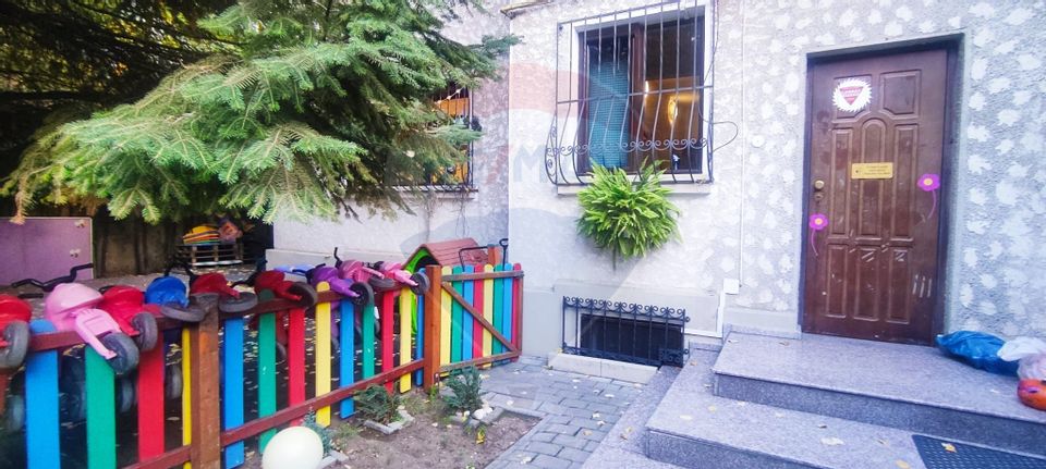 8 room House / Villa for rent, Parcul Circului area